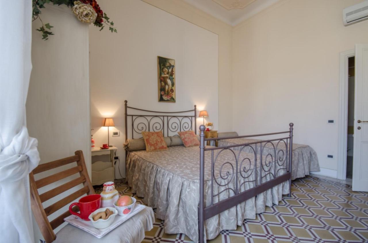 Bed and Breakfast Il Sole Antico Виареджо Экстерьер фото